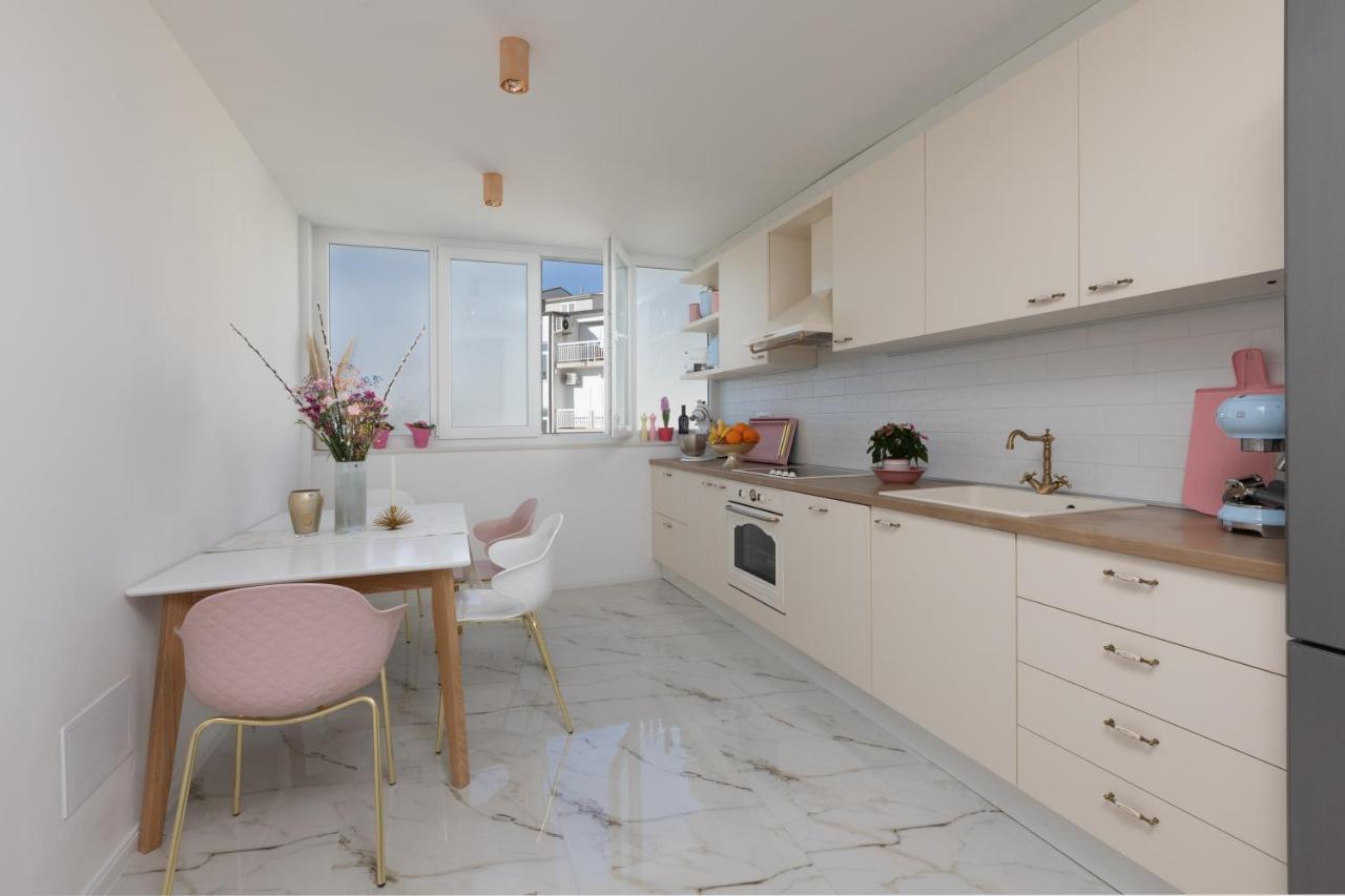 Apartman Ivandic มาคาร์สกา ภายนอก รูปภาพ